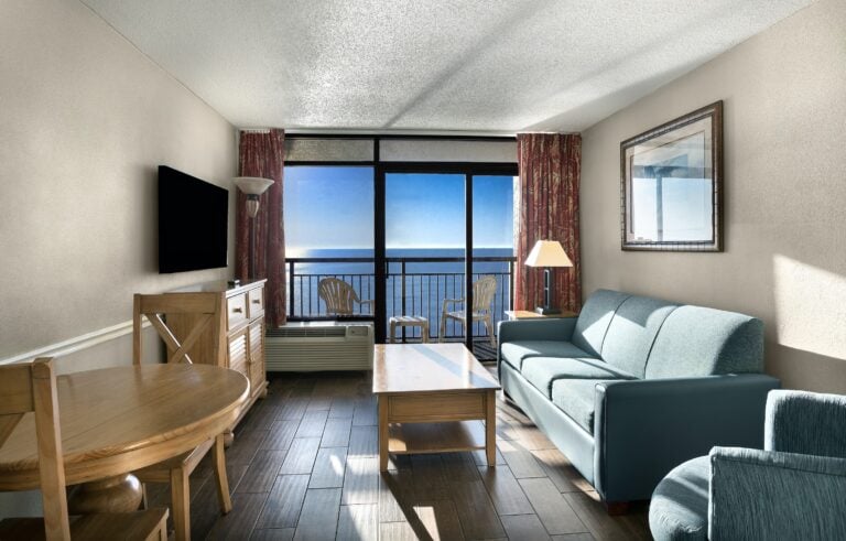 Oceanfront Queen Suite Living Room