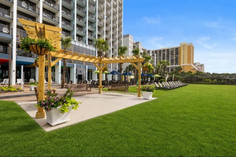 Oceanfront lawn area