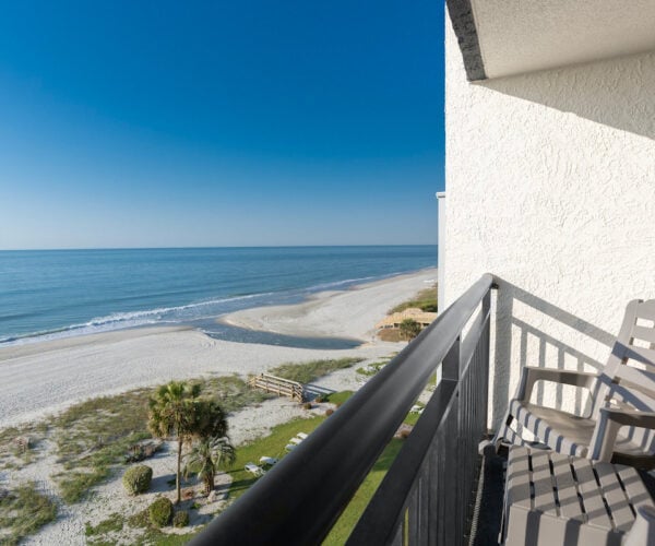 Monterey Bay Oceanfront Luxury King Suite Balcony