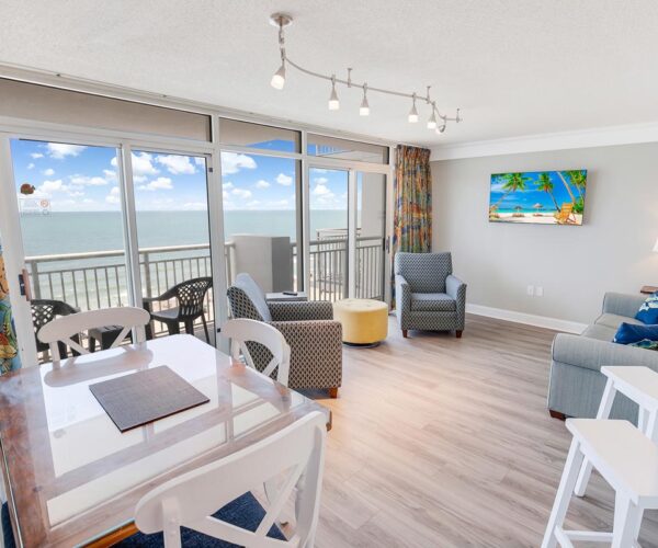 Two Bedroom Queen Deluxe